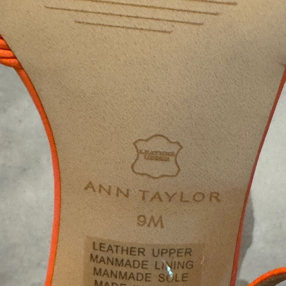 Ann Taylor Orange Heeled Sandals with Knotted Detail - Picture 6 of 6